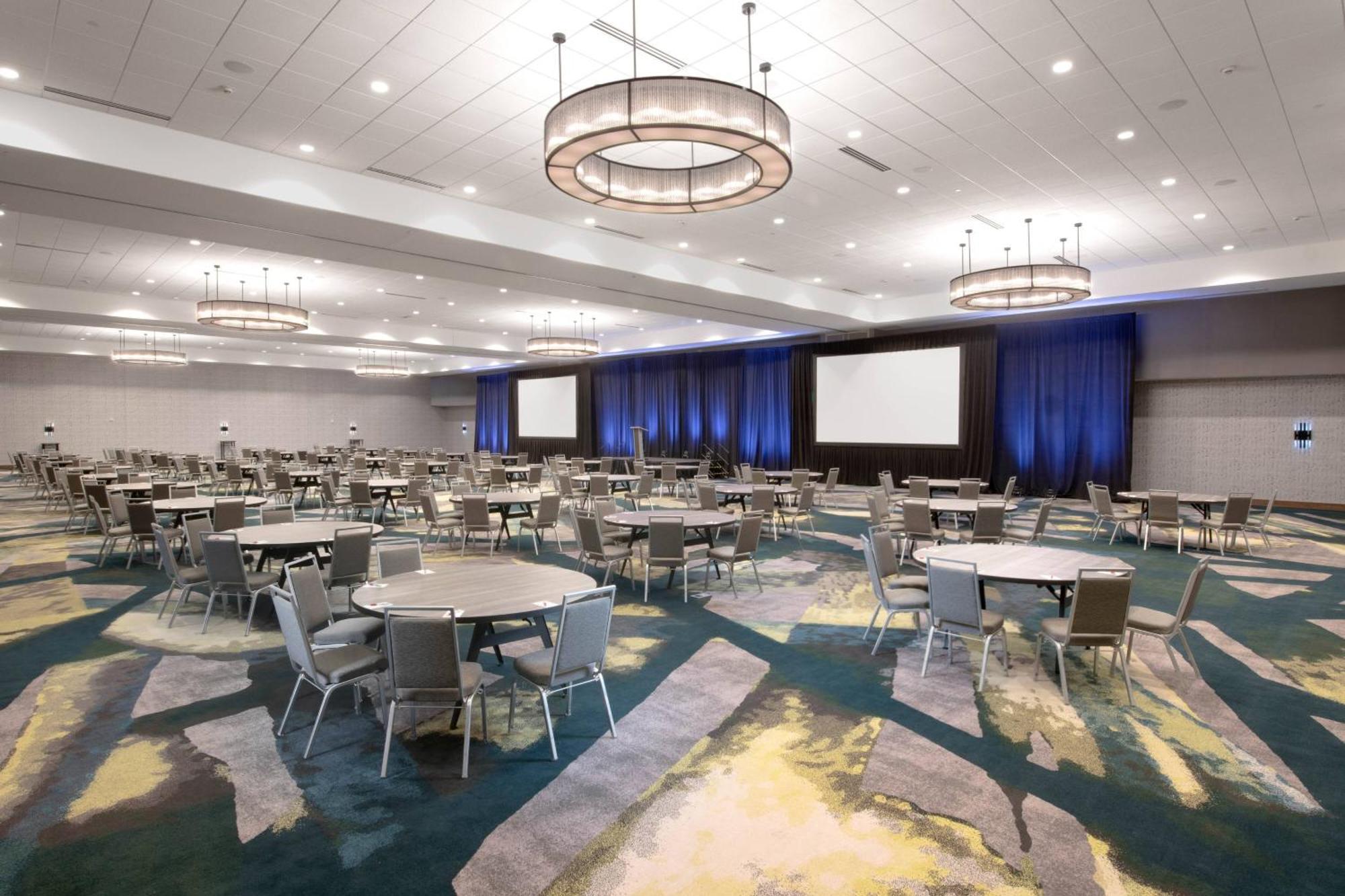 Marriott Dallas & Convention Center Hotel 4*