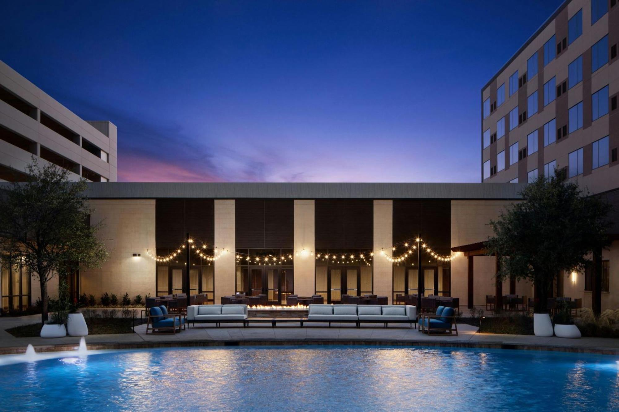 Hotel Marriott Dallas & Convention Center